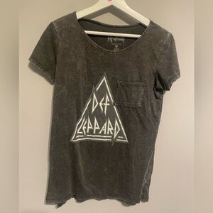 Def Leppard Graphic acid‎ wash T-Shirt medium
